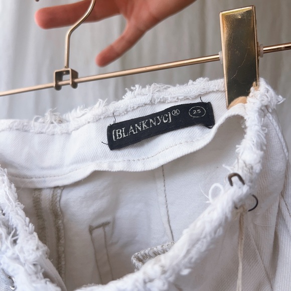 Blank NYC denim mini skirt - Picture 5 of 6